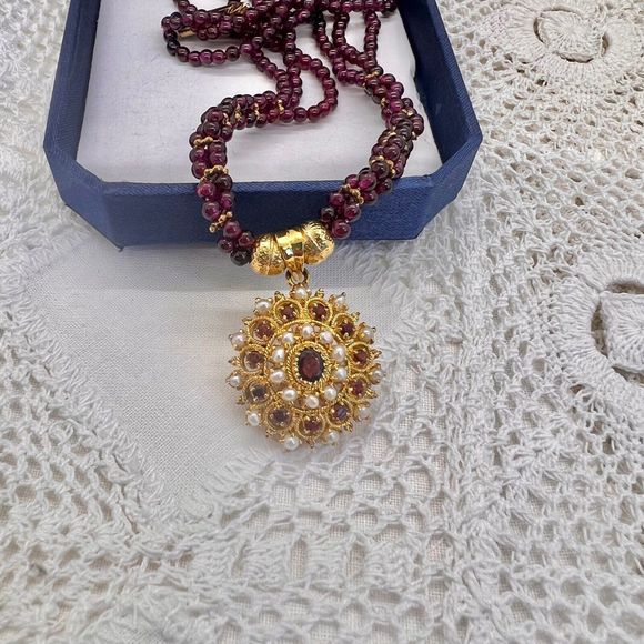 Jewelry - Vintage Plum Color Garnet Necklace with Garnet Tone Rhinestones &  Faux Pearls